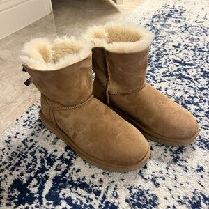 UGG Tan Ankle Boots with Cream Fur Lining
